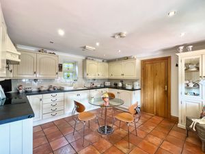 Photo 17- click for photo gallery